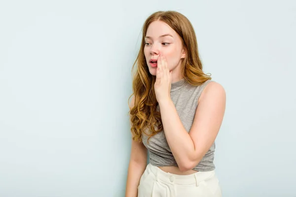 Young Caucasian Woman Isolated Blue Background Being Shocked Because Something — Stock Photo, Image