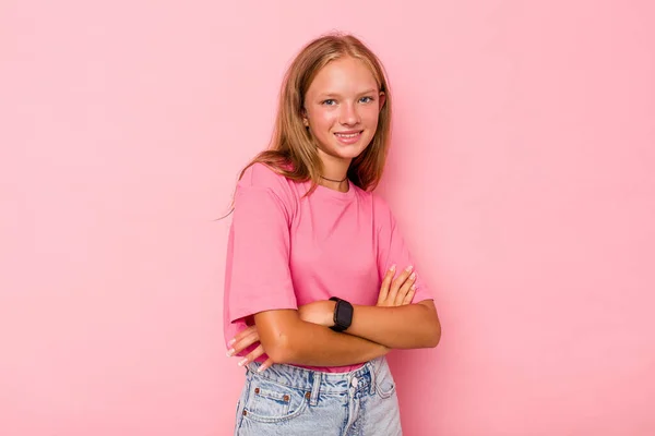 Menina Adolescente Caucasiana Isolada Fundo Rosa Que Sente Confiante Cruzando — Fotografia de Stock