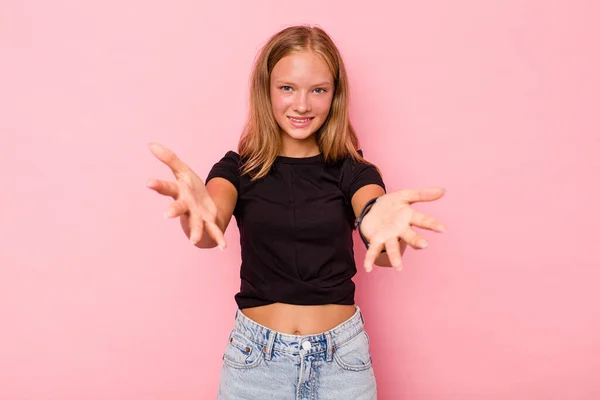 Caucasien Adolescent Fille Isolé Sur Fond Rose Montrant Une Expression — Photo