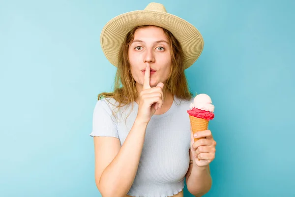 Young Caucasian Woman Holding Ice Cream Isolated Blue Background Keeping — Stock Photo, Image