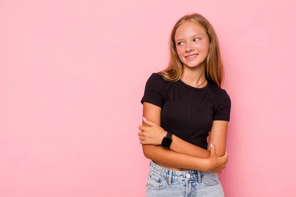 Caucasien Adolescent Fille Isolé Sur Fond Rose Sourire Confiant Avec — Photo