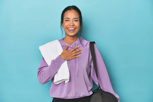 Filipina Gym Gear Blue Studio Laughs Out Loudly Keeping Hand — Stock Photo, Image