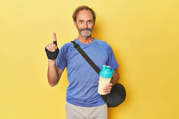 Gym Goer Protein Shake Studio Showing Number One Finger — Stock Photo, Image