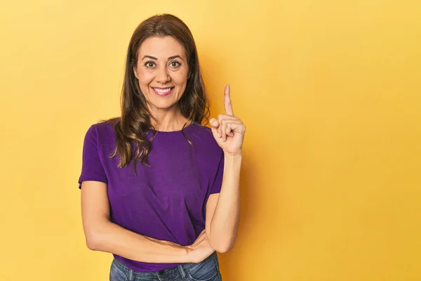 Portrait Adult Woman Showing Number One Finger — Stock Photo, Image