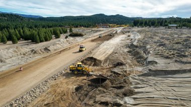 Pehuen Yolu 'ndan Paving, 23. yol. Alüminyum.