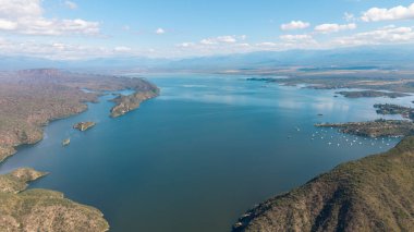 Cabra Barajı 'nın havadan görünüşü, Salta, Arjantin.