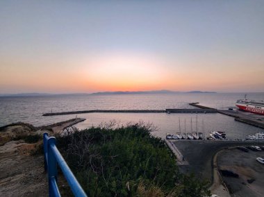 Rafina Yunanistan 'da sabah güzel deniz manzarası