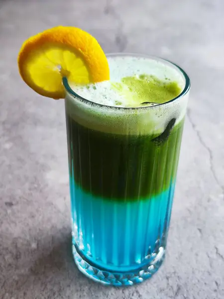 Sarmal limonata, görüntüyü kapat