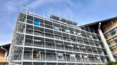 Work in progress on the building site for energy efficiency