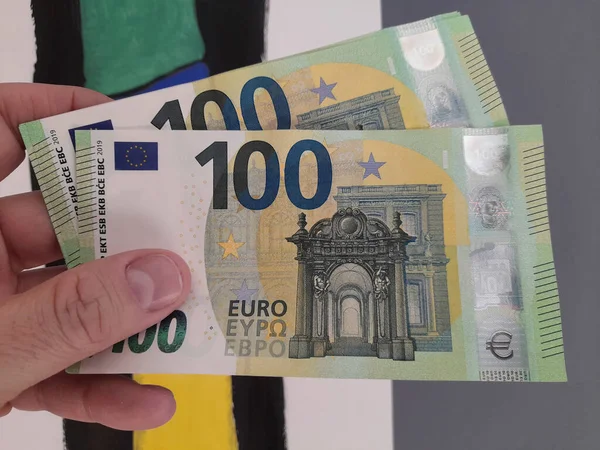 Банкноты 100 Евро Пожертвование — стоковое фото