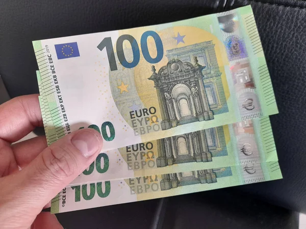 Bankbiljetten Van 100 Euro Donatie — Stockfoto