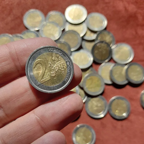 Monety Euro Rękach Człowieka Kolekcjoner Biznes — Zdjęcie stockowe