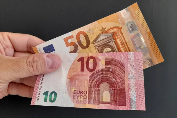 Евро Банкноты Руках Человека Богатство — стоковое фото