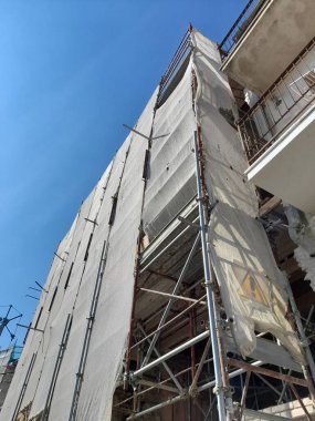 İnşaat alanında çalışma sürüyor.