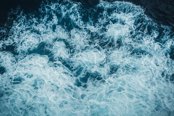 Pohled Shora Tyrkysové Oceánské Vlny Pozadí — Stock fotografie