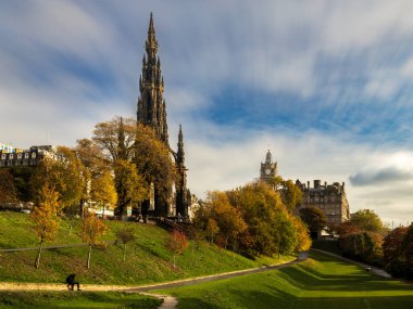 Edinburgh 'da Scott anıtının uzun süre sergilenmesi (İskoçya)