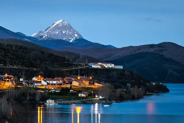 Embalso de Riano y Mampodre 'nin (İspanya)