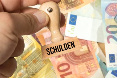 Avro banknotlarının arka planında Almanca tahtadan damgalı el yazısı