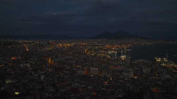 Zdjęcia Panoramiczne Miasta Nocy Historyczne Centrum Słynnymi Zabytkami Portem Miejskim — Wideo stockowe