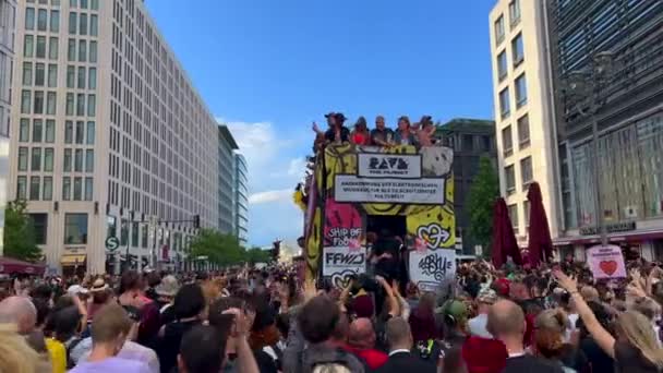 Jugendliche Marschieren Christopher Street Day Pride Feier Der Lesbischen Und — Stockvideo