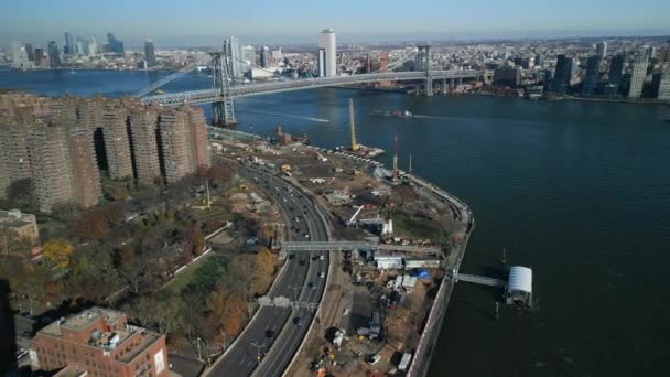 Luchtbeelden Van Massief Staal Williamsburg Bridge East River Stadsdelen Aan — Stockvideo