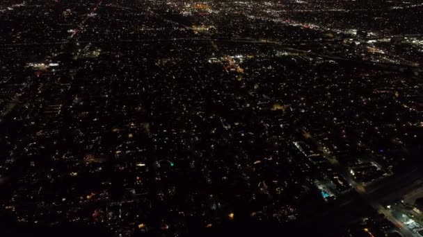 Nagy Látószögű Kilátás Éjszakai Városra Felbillenés Felfedi Metropolisz Városképét Több — Stock videók