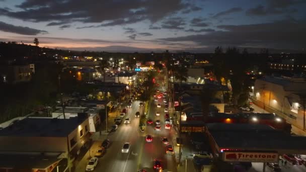 Aerial Footage Busy Ventura Boulevard Studio City Borough Evening Cars — Stock Video
