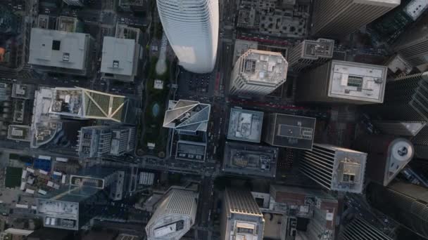 Сверху Вниз Снимки Современных Высотных Офисных Зданий Финансовом Районе Высокоугольный — стоковое видео