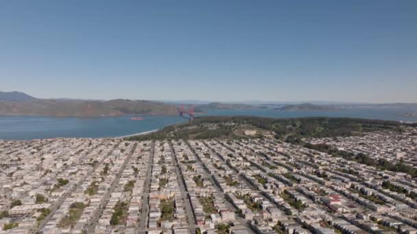 Flygbilder Hus Bostadsområden Presidio Park Och Berömda Röda Golden Gate — Stockvideo