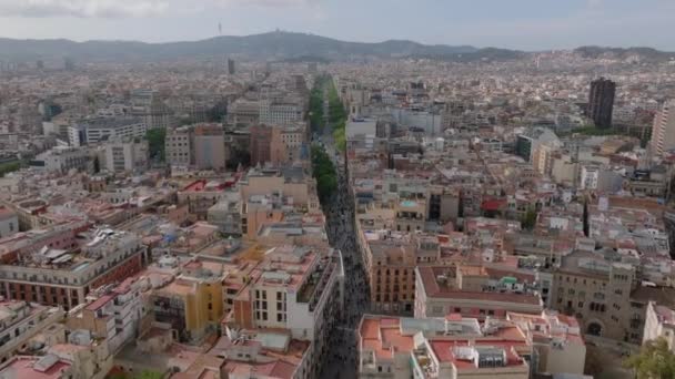 Pemandangan Panorama Udara Metropolis Terbang Atas Jalan Lurus Panjang Dengan — Stok Video