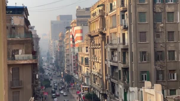 Каир Египет 2023 Типичные Здания Египетской Архитектуры Панорама Улицы Старом — стоковое видео