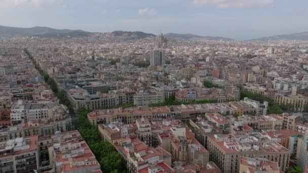 Vue Panoramique Aérienne Grande Ville Célèbre Cathédrale Inachevée Sagrada Familia — Video
