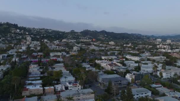 정원은 도시에 다닙니다 거리의 로스앤젤레스 캘리포니아 — 비디오