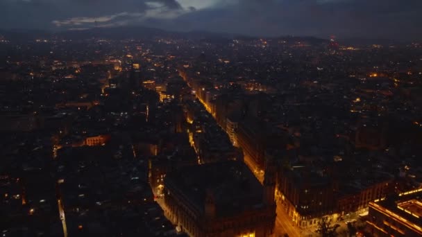 Vista Panorámica Aérea Metrópolis Por Noche Edificios Calles Los Barrios — Vídeos de Stock