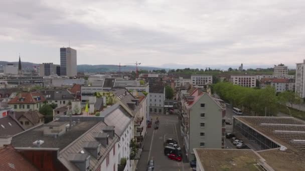 자치구의 앞으로 테라스가있는 주거용 취리히 스위스 — 비디오