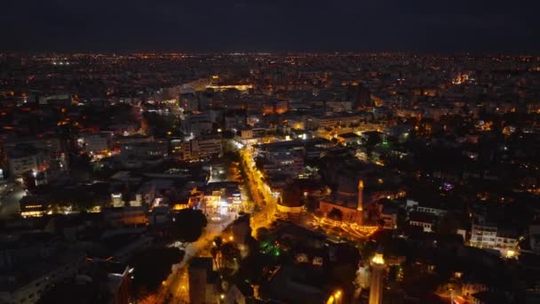Widok Powietrza Miasto Nocy Ulice Atrakcje Turystyczne Świecące Ciemności Panorama — Wideo stockowe
