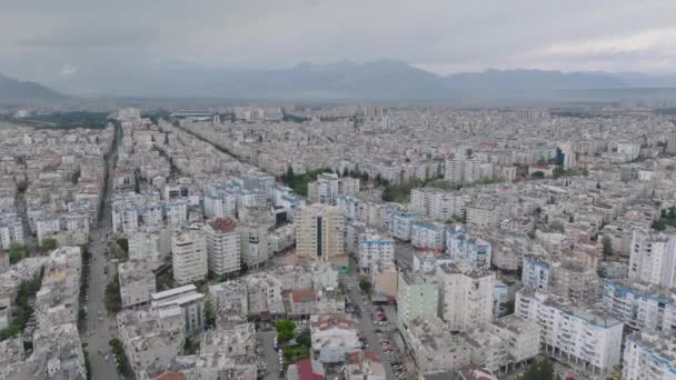 Letecké Panoramatické Záběry Metropole Rozlehlá Obytná Městská Čtvrť Vícestrannými Činžovními — Stock video