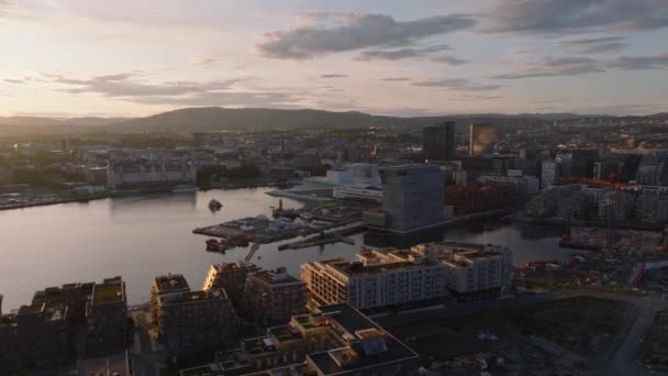 Letecký Snímek Pánev Bey Městě Při Západu Slunce Budova Norské — Stock video
