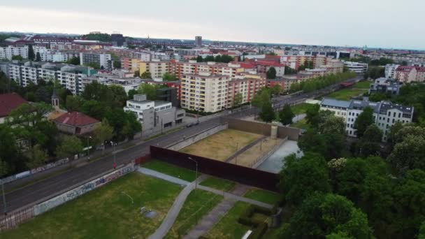 Zjeżdżalnia Materiał Filmowy Berlin Wall Memorial Pomnik Zimnej Granicy Wojennej — Wideo stockowe