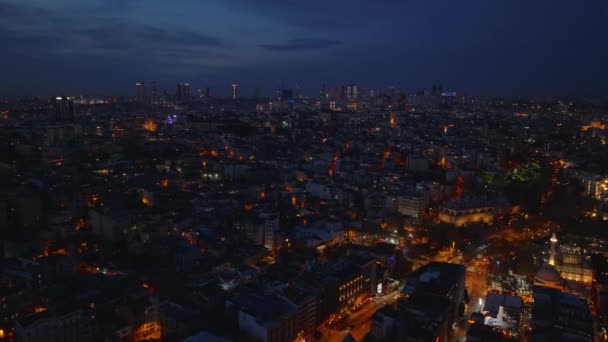 Filmato Panoramico Aereo Della Metropoli Serale Strade Edifici Nella Città — Video Stock