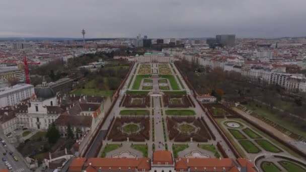 Belveder Kalesi Nin Havadan Çekilmiş Görüntüleri Şehirdeki Binalarla Çevrili Barok — Stok video