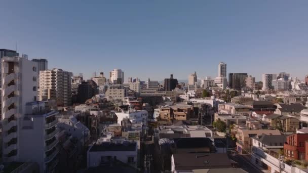 Luchtfoto Van Gebouwen Stadsdeel Het Gouden Uur Dichte Stadsontwikkeling Stad — Stockvideo
