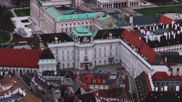 Ansicht Des Alten Palastes Burgkomplex Aus Der Vogelperspektive Aufgekippt Offenbaren — Stockvideo
