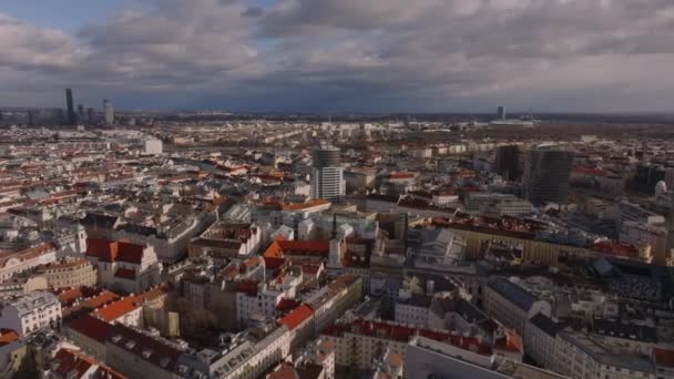 Piękny Panoramiczny Obraz Metropolii Złotej Godzinie Budynki Miejskiej Dzielnicy Oświetlone — Wideo stockowe