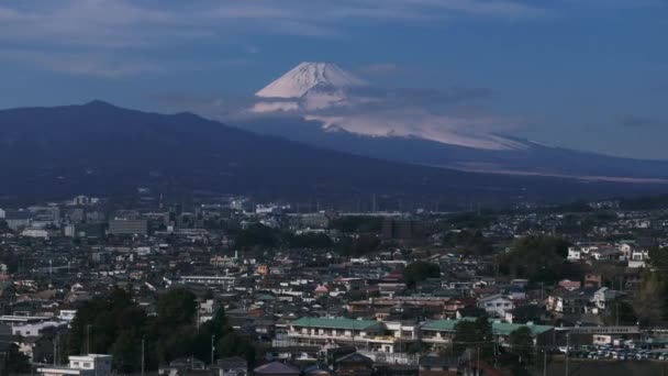 Erstaunlicher Blick Auf Den Ikonischen Vulkan Der Über Der Stadt — Stockvideo