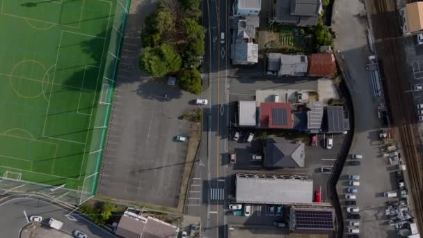 Şehir Merkezinin Kuş Bakışı Görüntüsü Spor Merkezleri Oyun Alanları Konutlar — Stok video