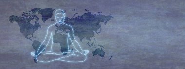 World Healing Message Banner için meditasyon - Lotus pozisyonunda soluk mavi parlayan erkek ana hatları ve kırsal gri dokuda metin alanı için kopyalama alanı olan bir dünya haritası