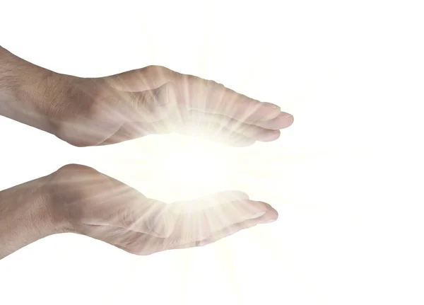 纯粹治疗能量通道 男性平行手 白色背景下 明亮的发光能量球体之间 — 图库照片
