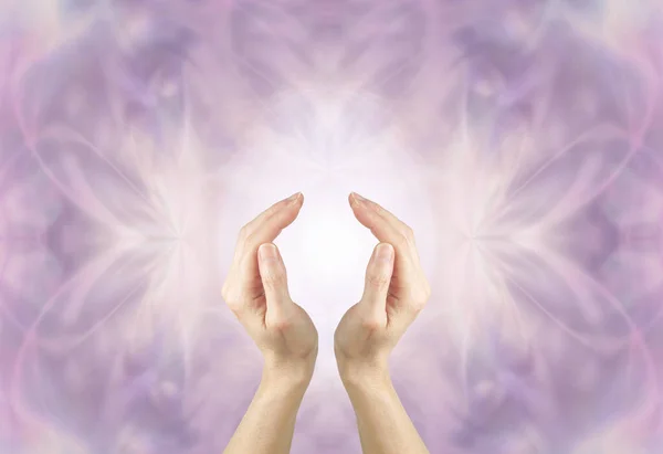 Healer Verbinding Met Goddelijke Intelligentie Channeling Hoge Resonantie Healing Energy — Stockfoto