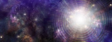 Büyük Patlama Fenomeni Derin Uzay Kavramı Arkaplanında - sağ tarafta muazzam bir titreşim dalgası patlaması derin uzaya yayılıyor   